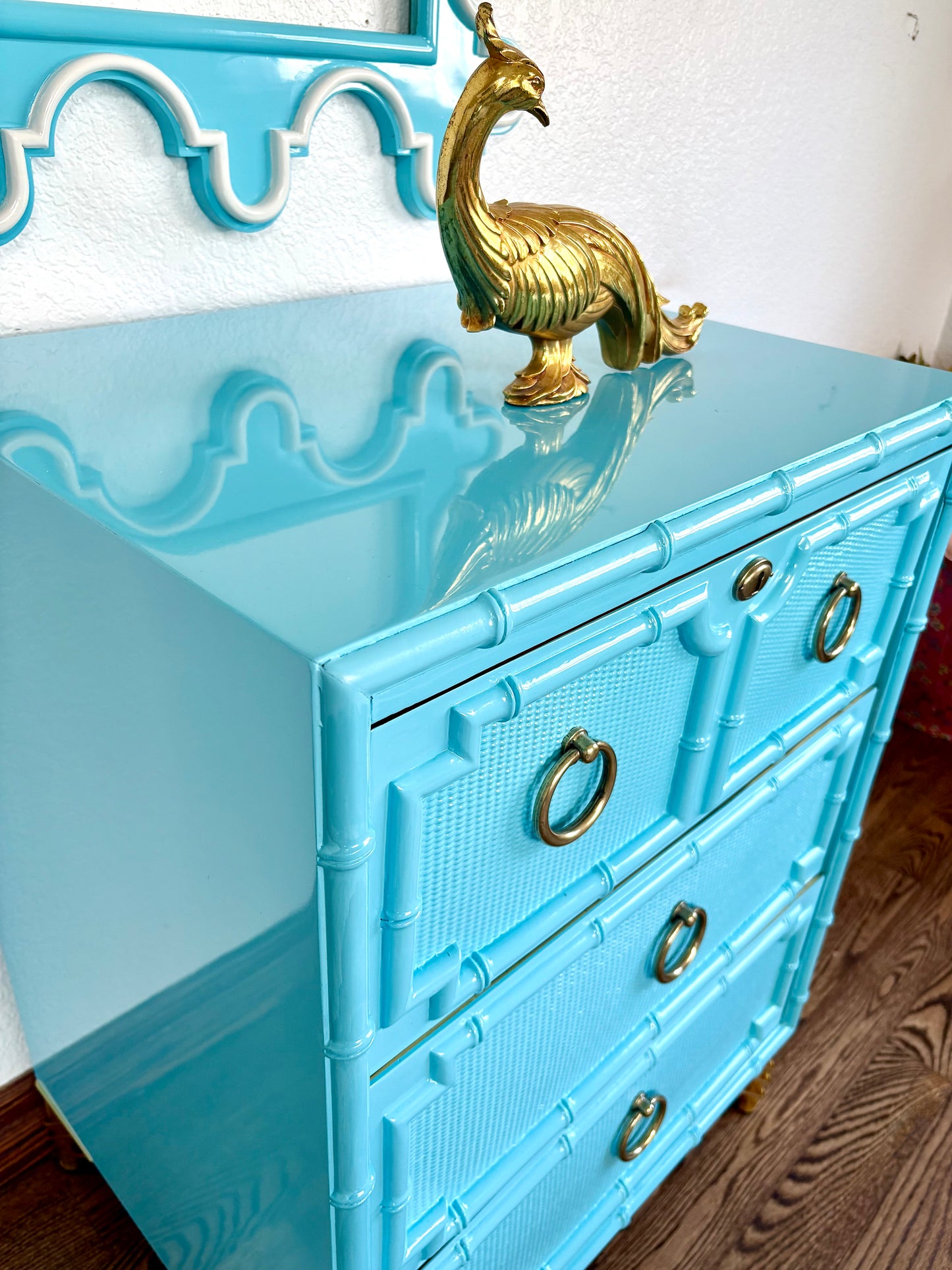 High Gloss Vintage Drexel Kensington Faux bamboo 3 Drawer Small Chest of Drawers/Dresser/Bedside Table (Mirror also available for sale)
