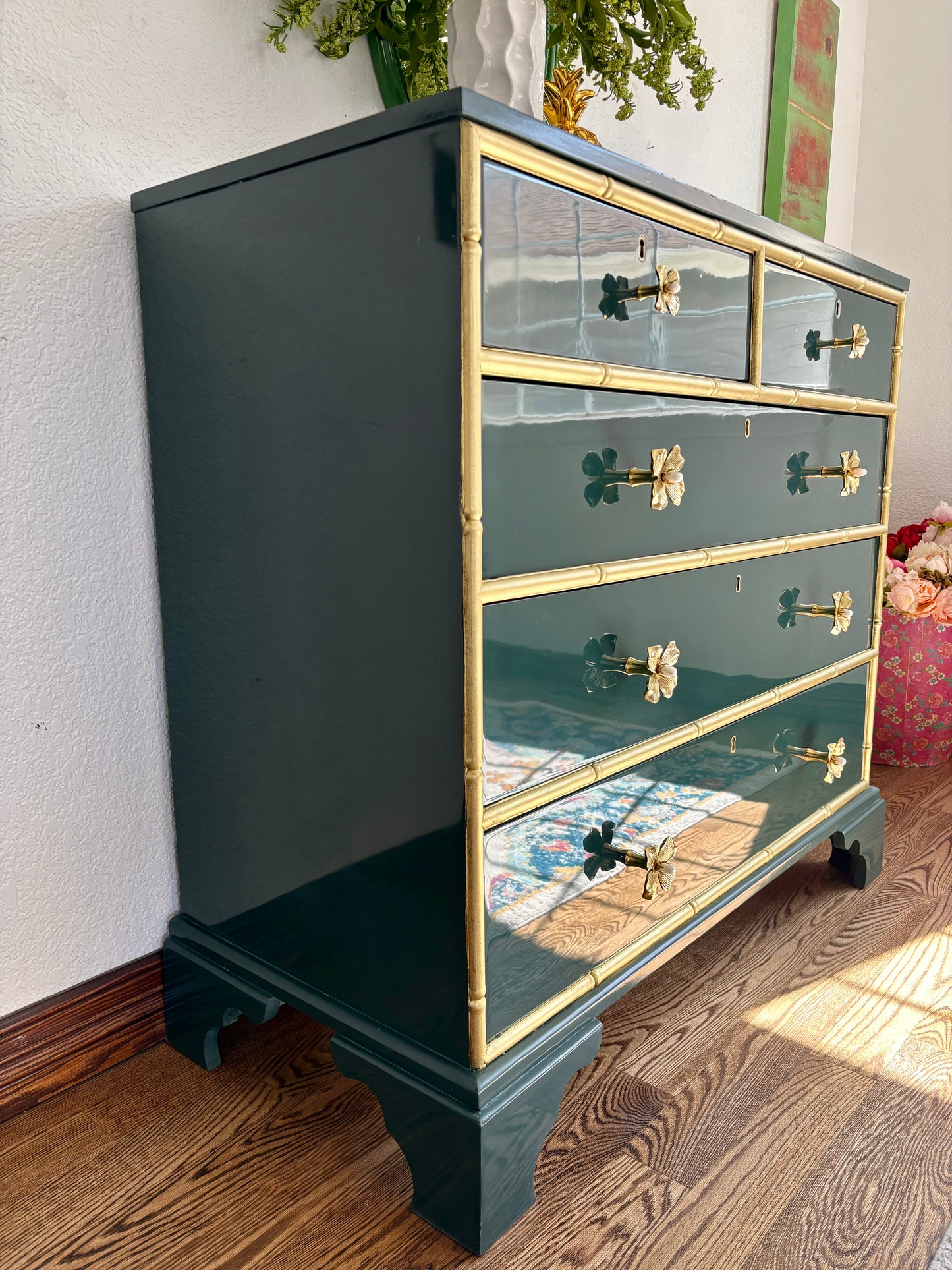 Ultra High Gloss Green Bamboo Trim Dresser