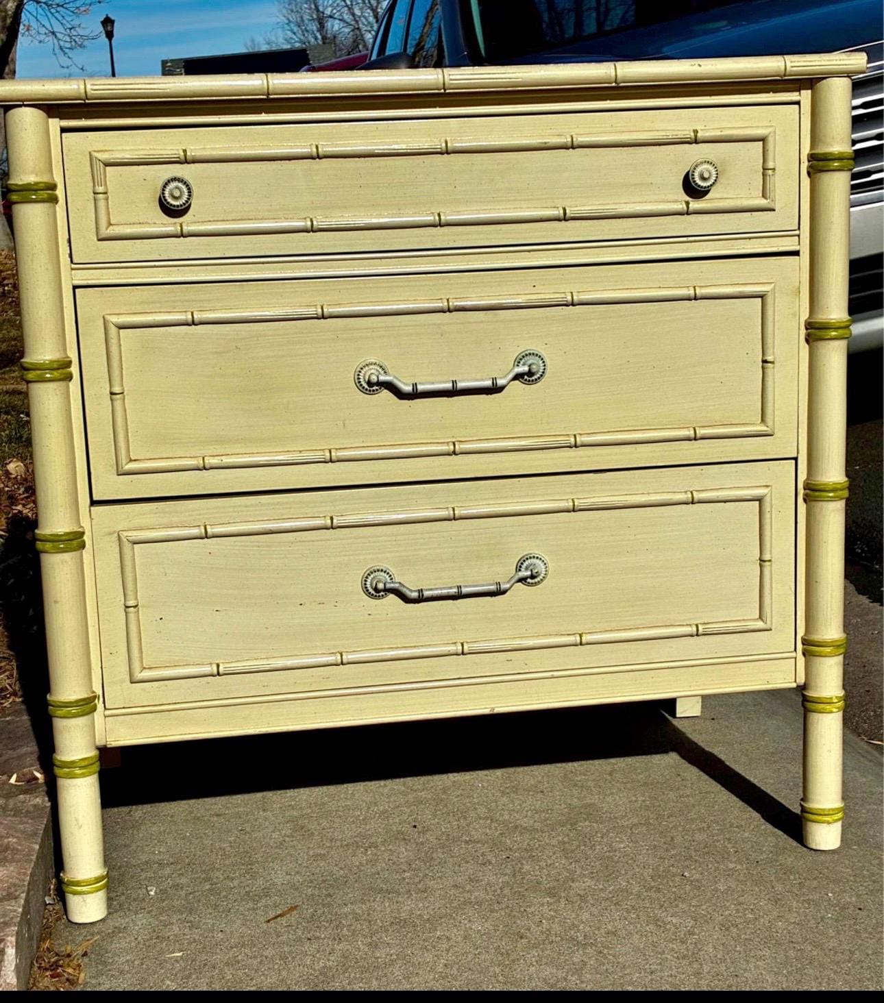 CUSTOMIZABLE in the color of your choice! Thomasville Faux Bamboo Dresser/Large End Stand/End Table/Chest of Drawers