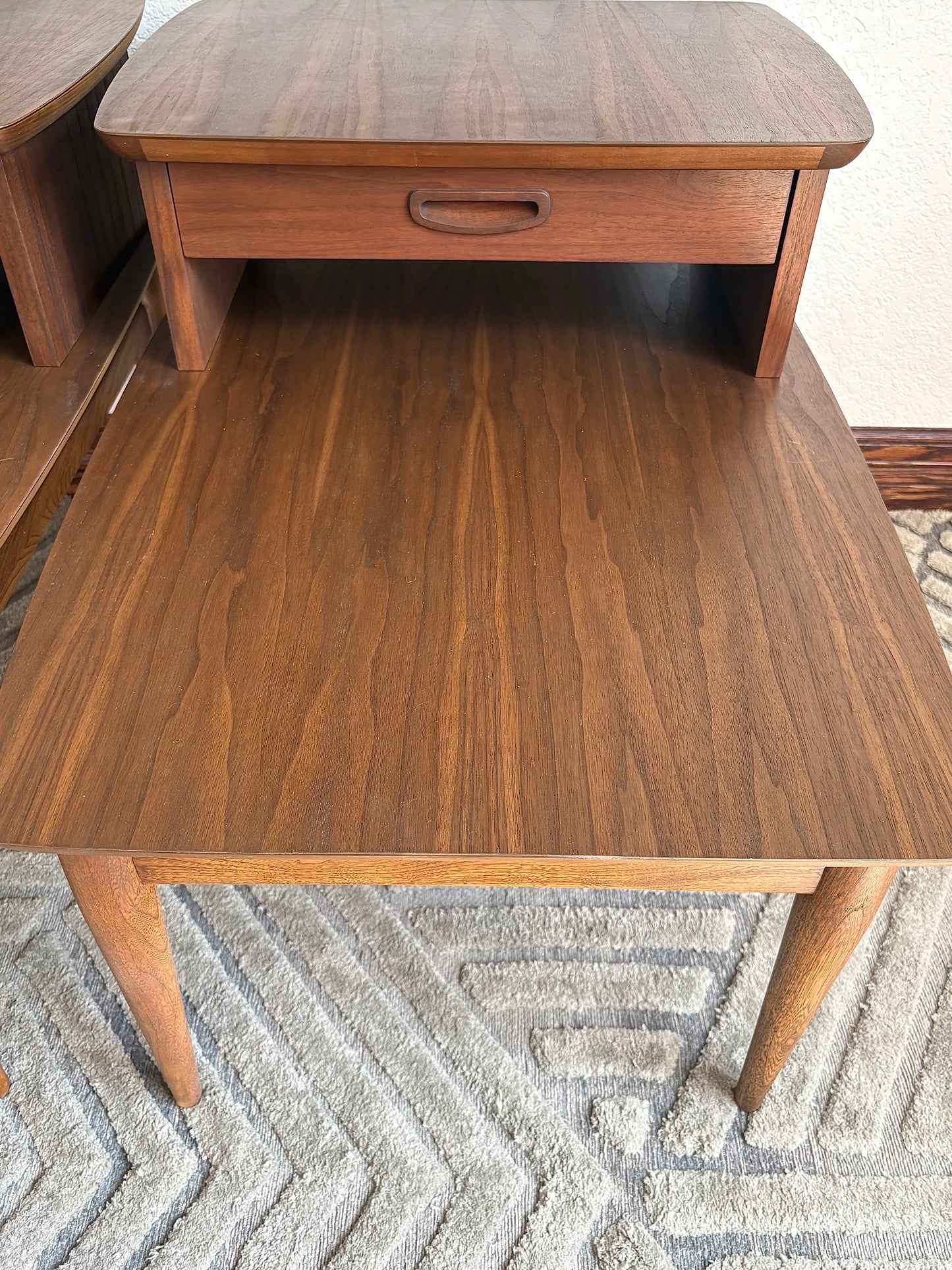 A Pair of MCM Lane End Tables/Bediside Tables with Drawer