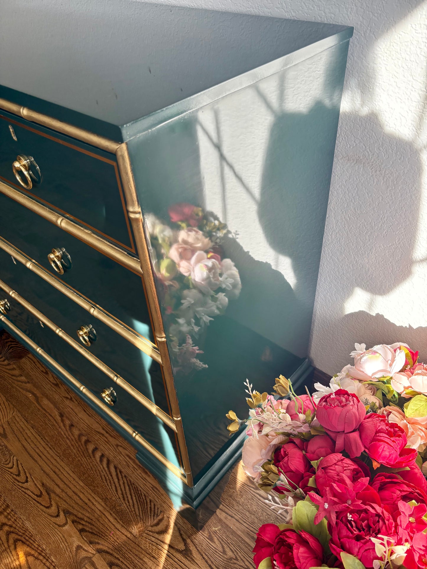 Ultra High Gloss Green Bamboo Trim Dresser