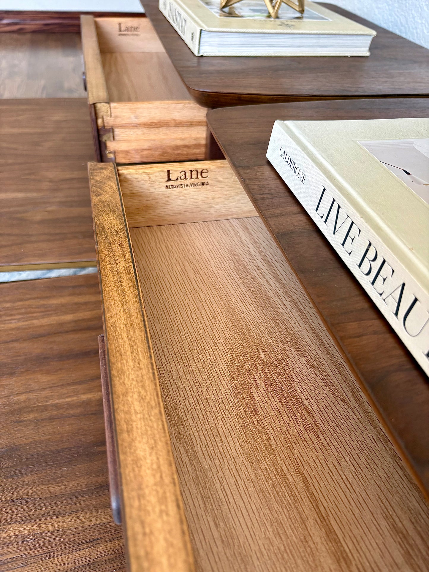 A Pair of MCM Lane End Tables/Bediside Tables with Drawer