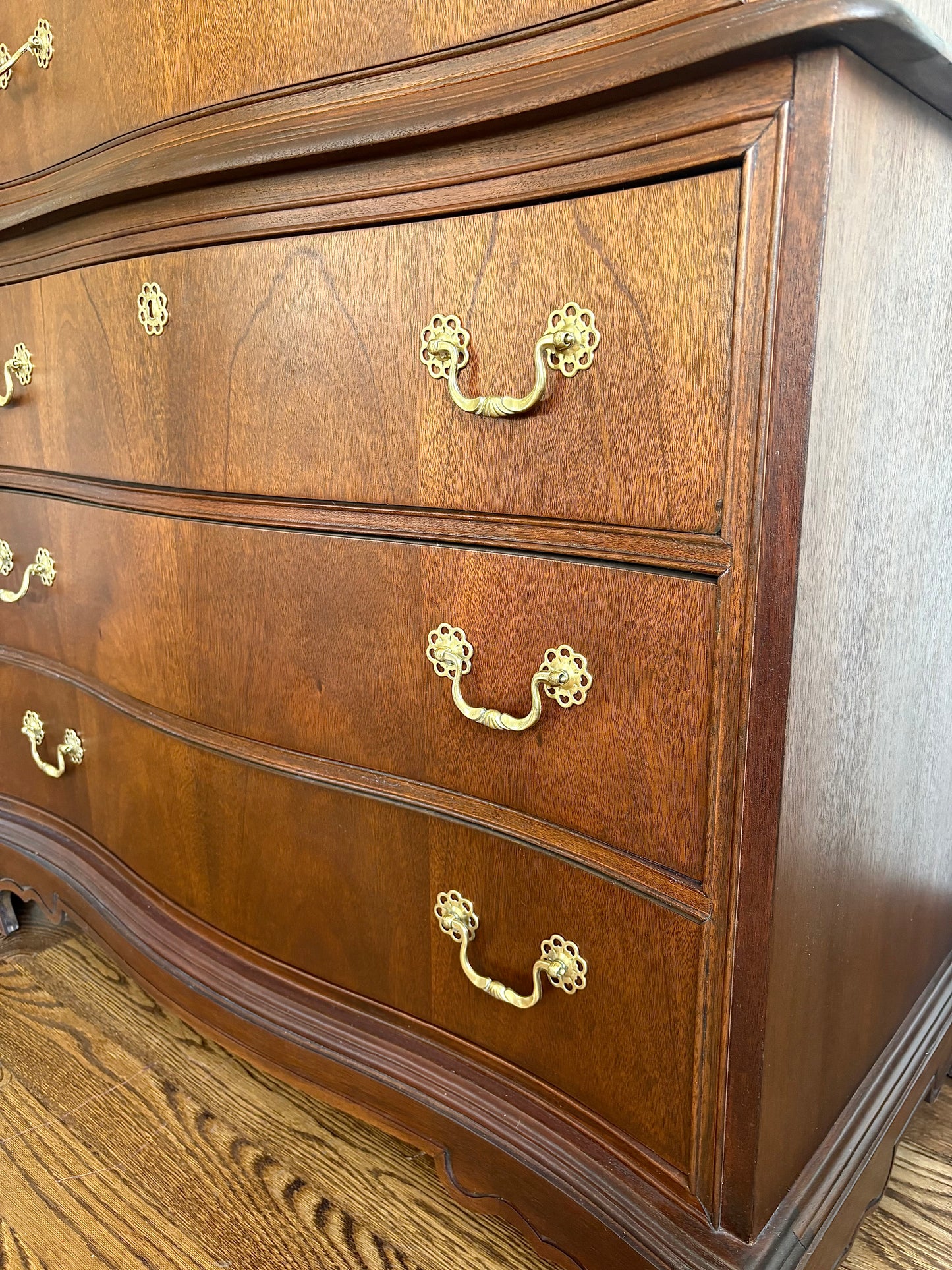 Vintage Brighton Furniture Serpentine Chest on Chest Dresser/Tallboy