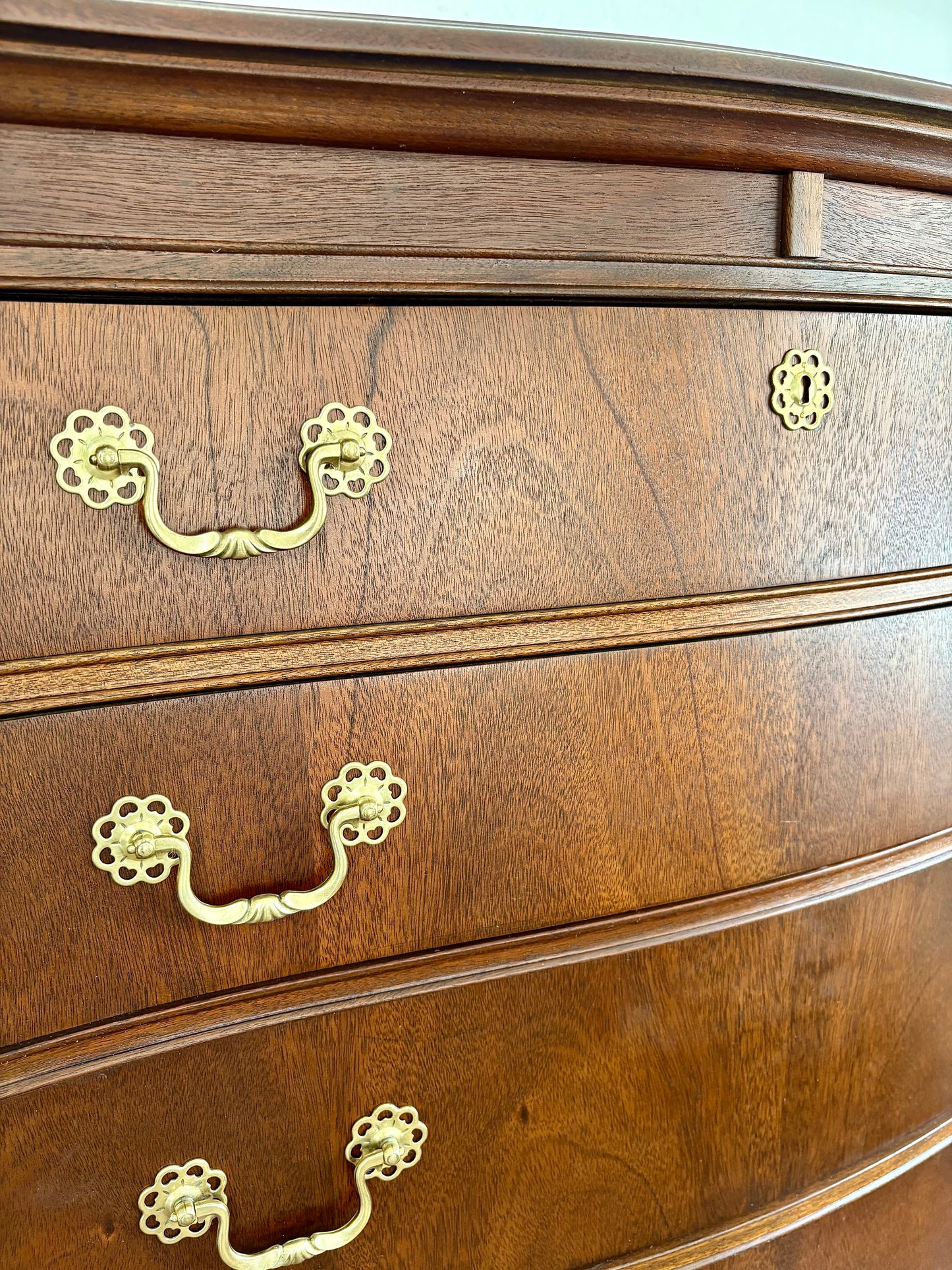 Vintage Brighton Furniture Serpentine Chest on Chest Dresser/Tallboy
