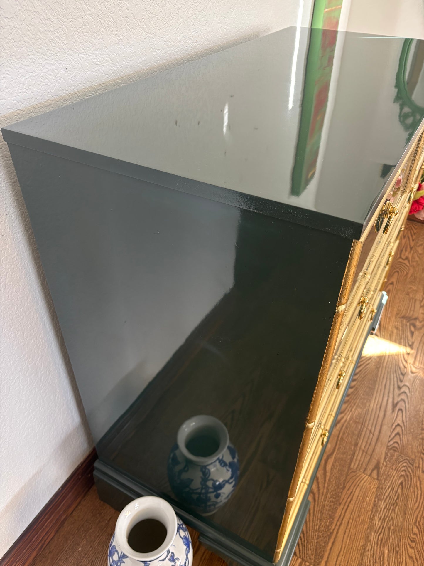 Ultra High Gloss Green Bamboo Trim Dresser