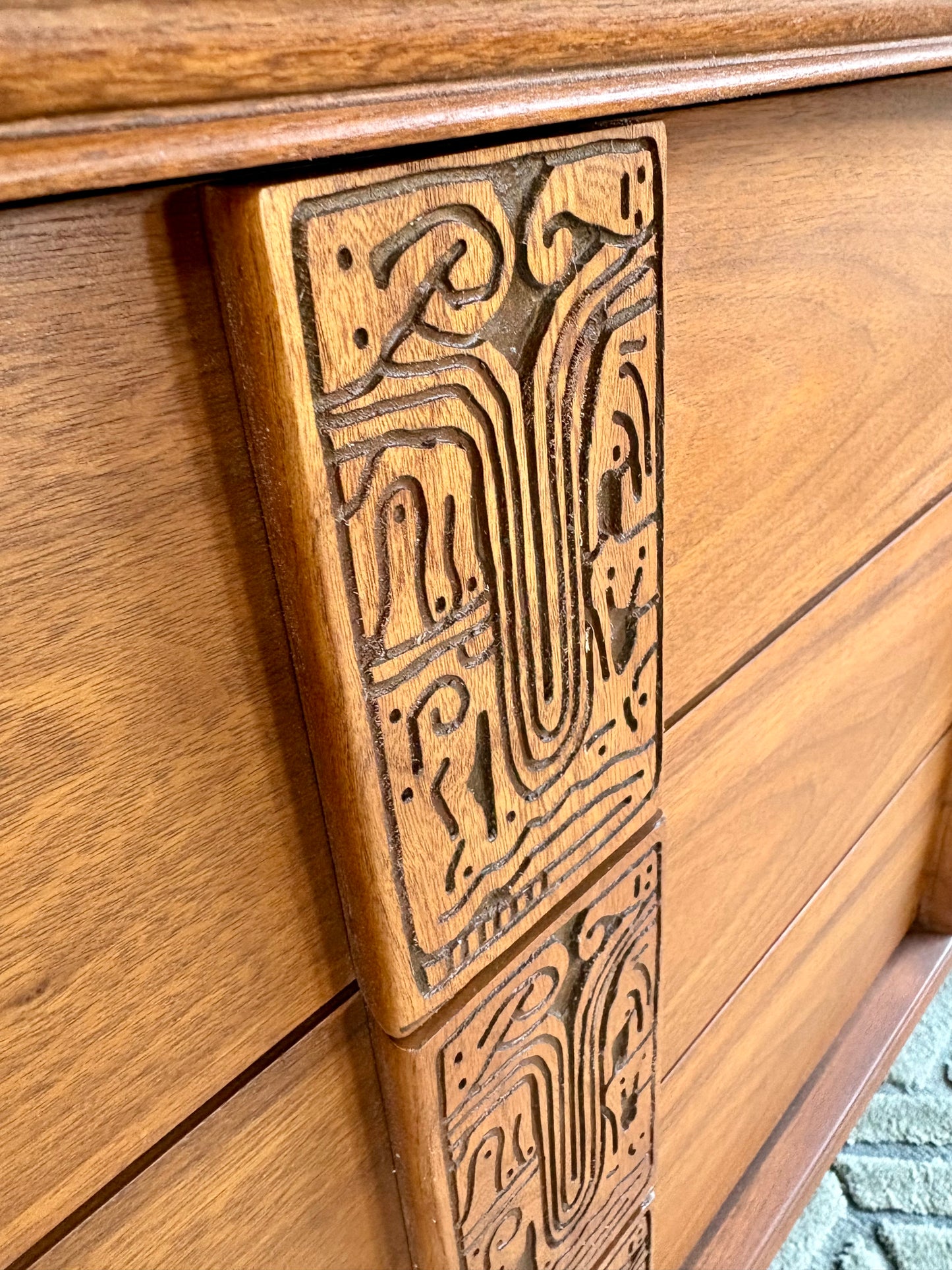 Mid Century Modern Basset Mayan Series Dresser/Credenza