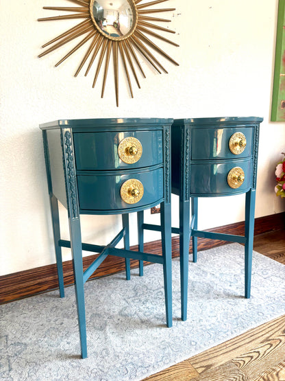 CUSTOMIZABLE A Pair vintage mahogany end tables