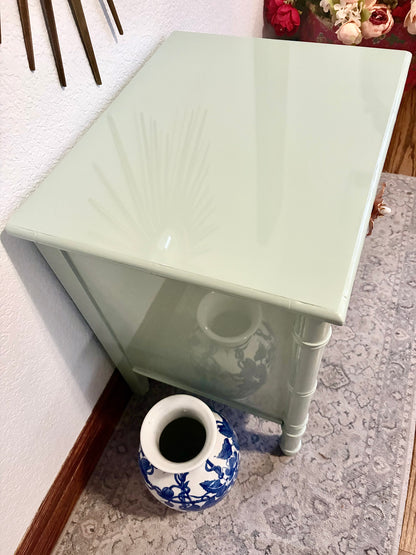 Single Bamboo High gloss End Stand in Palladium Blue