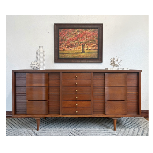 Johnson Carper 9 Drawer MCM Dresser