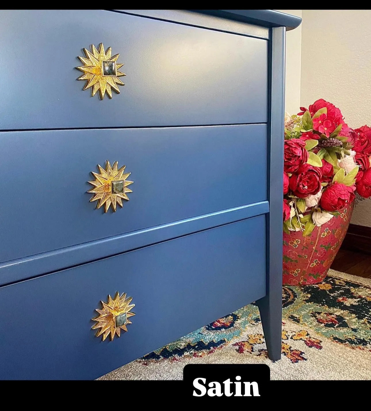 CUSTOMIZABLE Vintage Kindle Solid wood Italian Style 9 Drawer Kindle Vintage Dresser